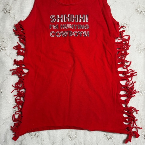 Vintage Y2K “Shhhh! I’m Hunting Cowboys!” Fringe Side Tank – Size Large - Picture 5 of 5